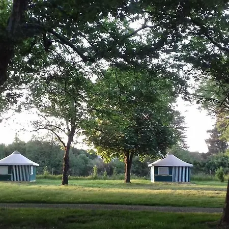 Camping Les Ombrages De L'adour