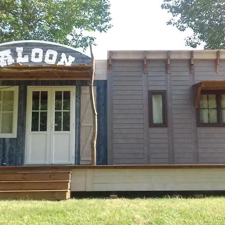 Camping Les Ombrages De L'adour Camping Aire-sur-lʼAdour